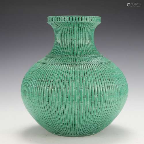 Green Glaze Bamboo-Style Porcelain Vessel, China