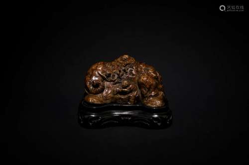 Qing Yongzheng: A Carved Boxwood Ornament