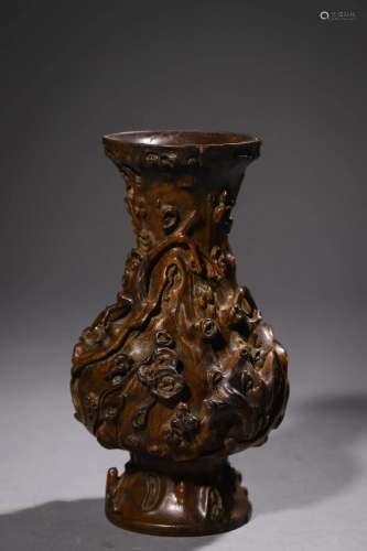 Qing Qianlong: A Carved Huanghuali Vase