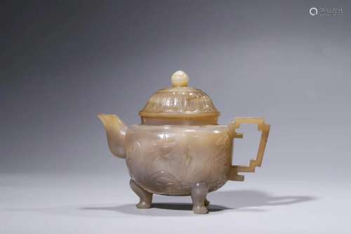 Qing Dynasty: An Agate Teapot