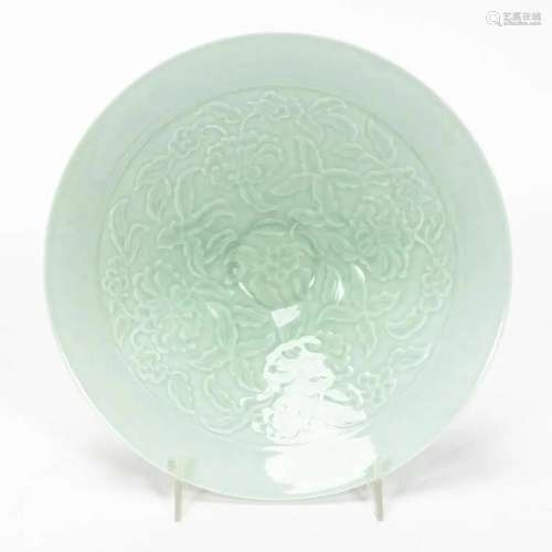 CHINESE, FLORAL INCISED CELADON PORCELAIN BOWL