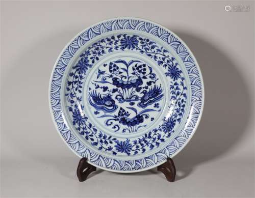 Blue and White Dish Yuan Style