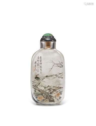 AN INSIDE-PAINTED GLASS SNUFF BOTTLE