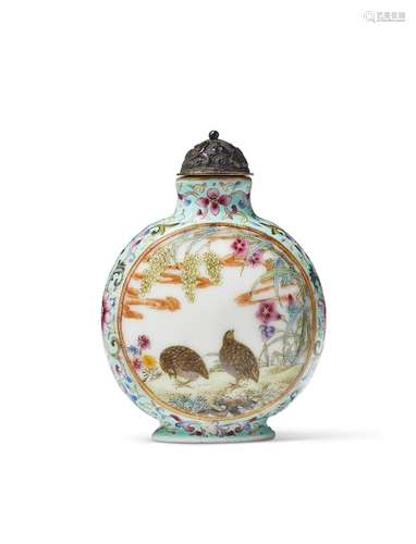 A FAMILLE ROSE PORCELAIN SNUFF BOTTLE