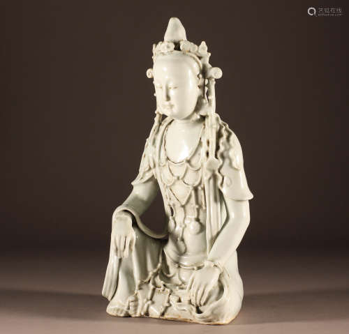 Song Ying celadon Guanyin seated statue