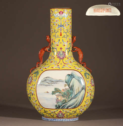 Qing Qianlong yellow ground pastel openning figure wall bott...