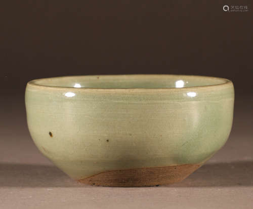 Green glaze cup