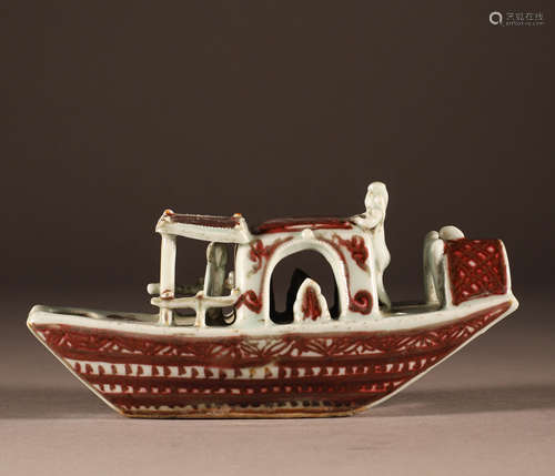 Ming glazed red porcelain boat ornaments