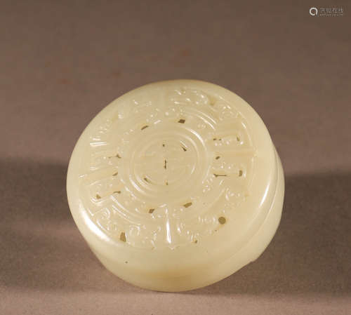 Qinghetian white jade longevity pattern powder box