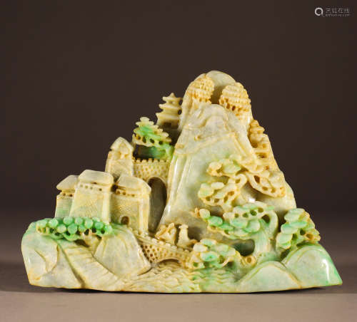 Jade landscape ornaments of Qing Dynasty
