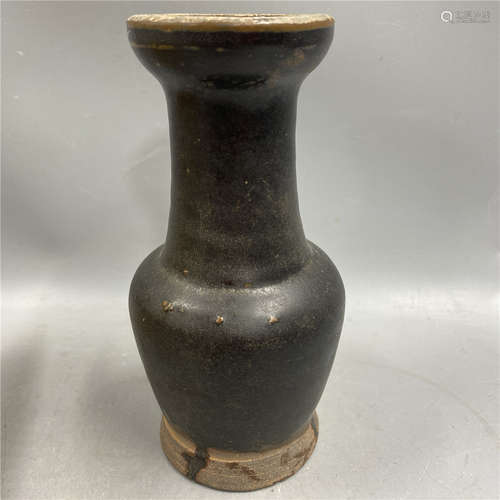 CHINESE BLACK GLAZED VASE ,H16CM