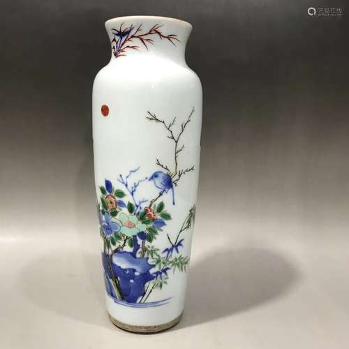 CHINESE FAMILLE VERTE VASE ,DECORATED WITH BIRDS ,H 22.5CM