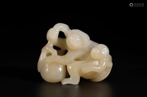 CHINESE JADE CRAVING PANDENT ,6X3.4X4.8CM