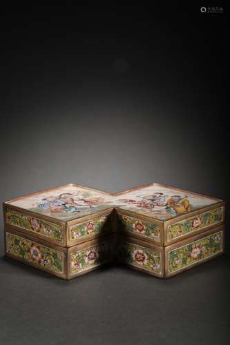 CHINESE ENAMEL BOX AND COVER ,17.8X10.8X4.5CM