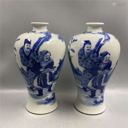 PAIR OF CHINESE BLUE AND WHITE VASE ,HAND PAINTED FIGURES,H ...