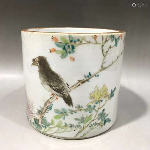 CHINESE FAMILLE ROSE BRUSH OT , HAND PAINTED BIRDS ,H 14.5CM...