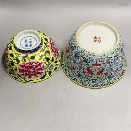 TWO CHINESE FAMILLE ROSE BOWL ,MARK AT BASE ,D13CM