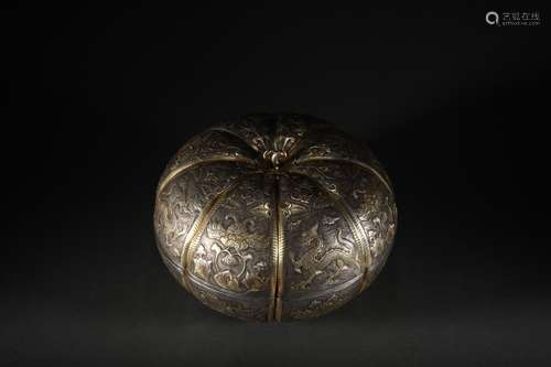 CHINESE BRONZE GILT BOX AND COVER ,20.5X11.8CM 1259G