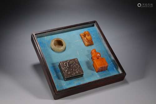 CHINESE SOAPSTONE SEAL SET ,7.7X3.6CM