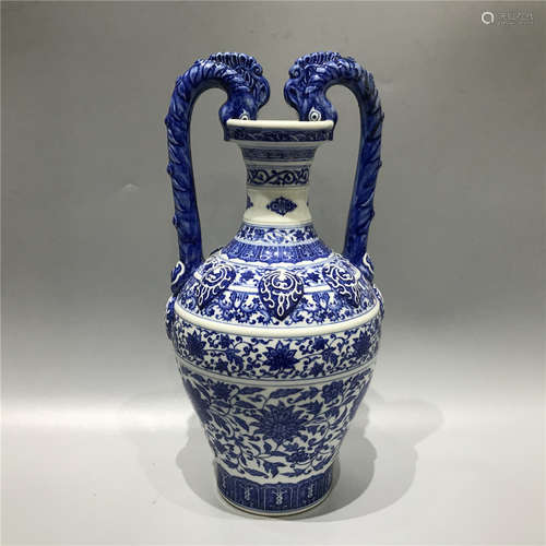 CHINESE BLUE AND WHITE VASE ,H32.5CM