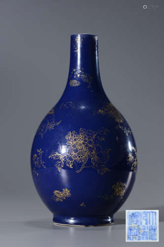 清乾隆 霁蓝釉描金花卉纹胆瓶