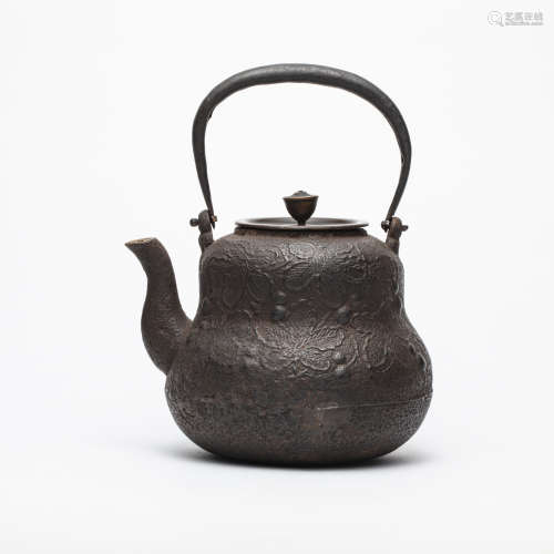 大正
(1912-1926) 葫芦形铁壶