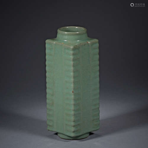 Korea, Goryeo,, Bottle