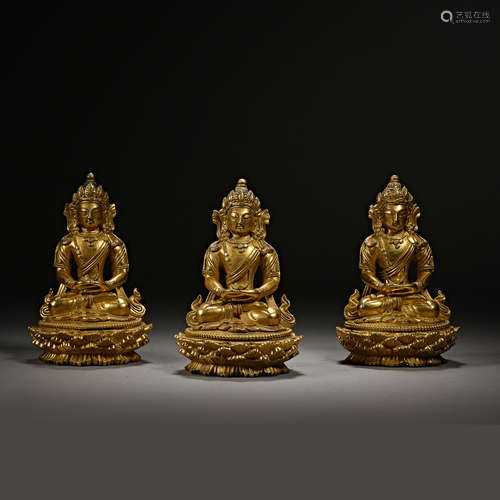 China, Qing  Dynasty, Gilt Bronze , Buddha statue