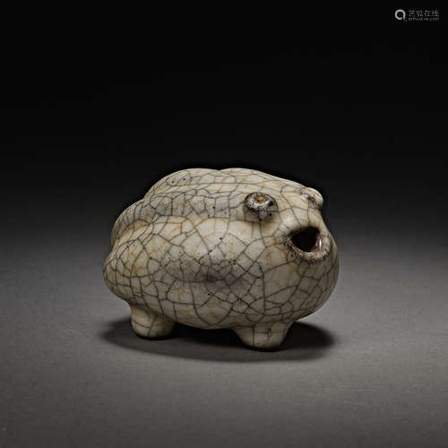 China, Song Dynasty, Ge Kiln Water Drop