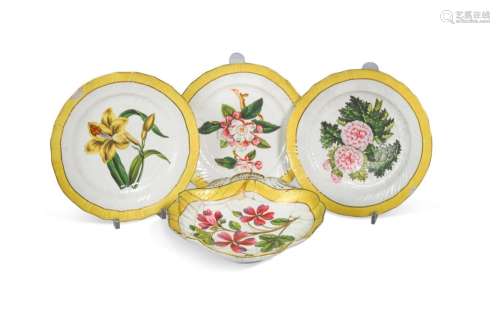 An English porcelain part dessert service, circa 1800,