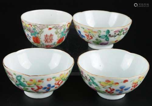 China 4 couplings flower motif, Koppchen Blumendekor,