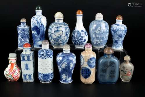 China 13 snuff bottles / Schnupftabakflaschen, chinese snuff...