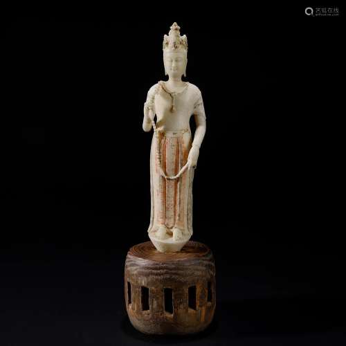 A Chinese Carved White Marble Standing Avalokitesvara