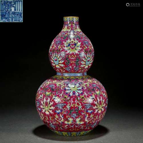 A Chinese Famille Rose Double Gourds Vase