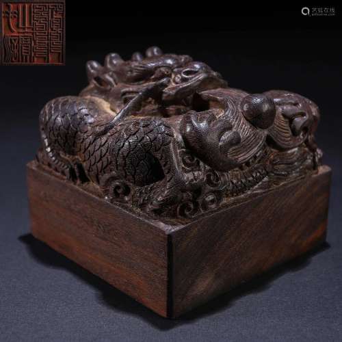 A Chinese Carved Aloes-wood Dragon Seal
