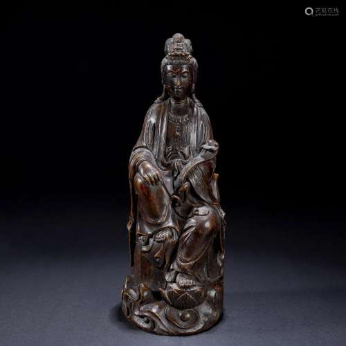A Chinese Carved Aloeswoood Guanyin