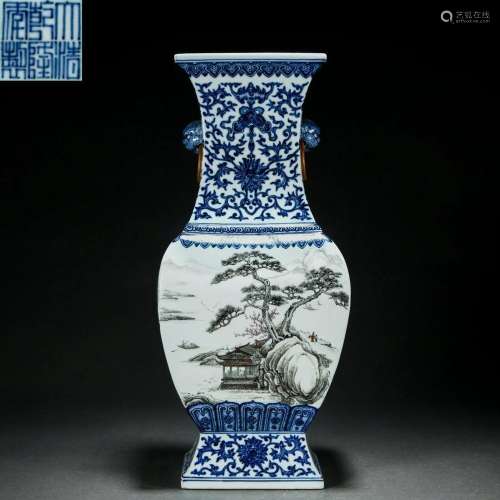 A Chinese Underglaze Blue and Grisaille Glaze Vase
