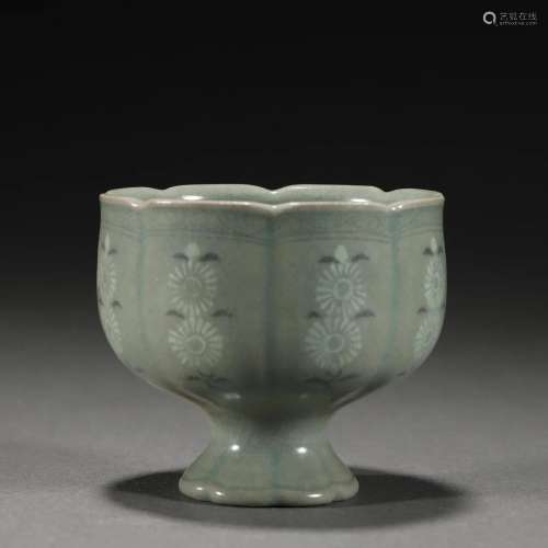 A Korean Celadon Glazed Cup