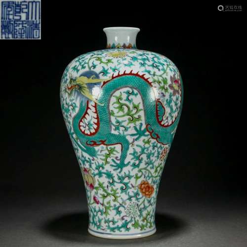 A Chinese Doucai Glaze Dragon Vase Meiping
