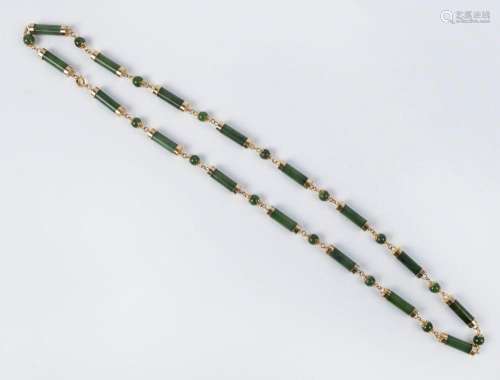 A Chinese jade and gilt necklace, 70cm long
