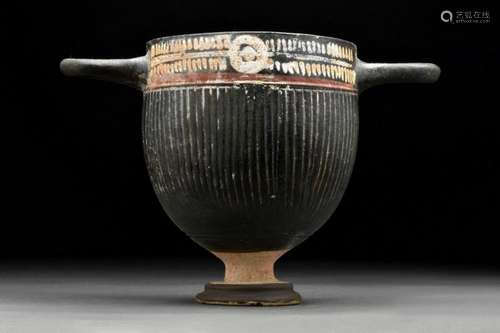 APULIAN GNATHIAN POTTERY SKYPHOS