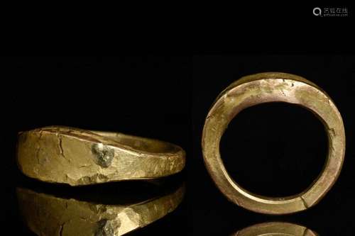 VIKING GOLD FINGER RING