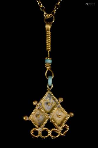 ROMAN GOLD PENDANT WITH FAIENCE