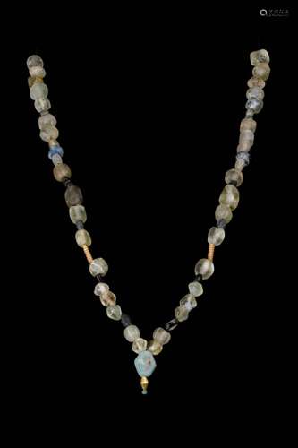 ROMAN GLASS AND GOLD NECKLACE