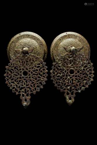 PAIR OF RARE MAMLUK BRONZE DOOR FITTINGS