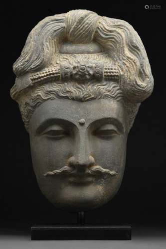 GANDHARAN SCHIST HEAD OF A BODHISATTVA