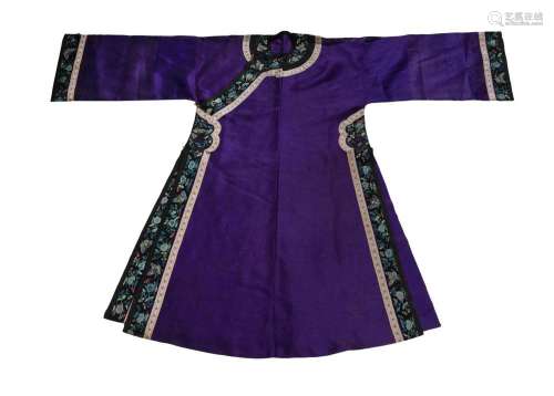 Chinese Silk Gauze Damask Robe with Embroidered Borders. Qin...
