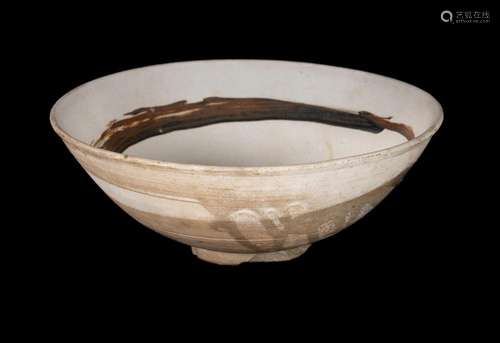 Sung Dynasty (618-906) Tzu Chou Bowl. Earthenware pottery bo...