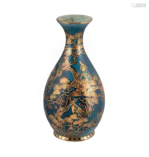 Wedgwood Fairyland Lustre 'Firbolgs' Vase (H13.2cm)