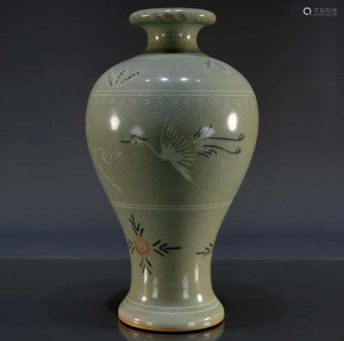 A Fine Korean Celadon-Glazed Floral Plum Vase